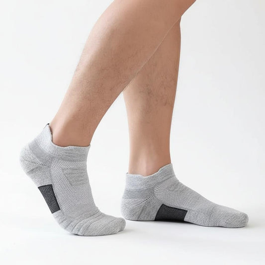 1/3 Pairs Anti-slip Football Socks Men Cotton Sock Short Long Tube Soccer Basketball Sport Socks Breathable Deodorous Sock 39-45