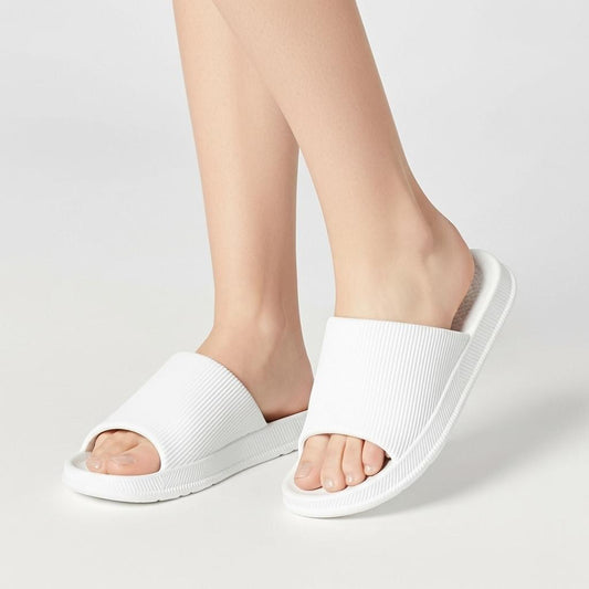 UTUNE Non-slip Massage Slippers Women EVA Indoor Slippers Light Couple House Bathroom Shoes for Man Waterproof Sandals Slides